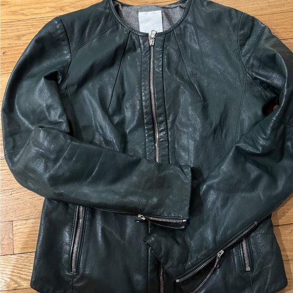 Brogden Women Green Leather Jacket - Picture 13 of 15